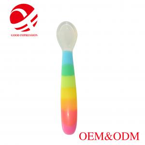 Hot sale rainbow colorful baby measuring spoon